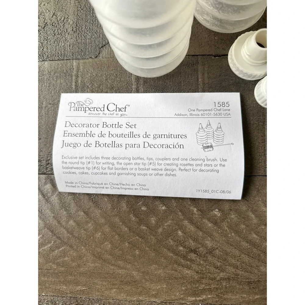 The Pampered Chef Decorator Bottle Set  #1585 with Tips and Cleaning Brush